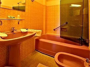 De L'étang Bleu 3* Vieux-Mareuil