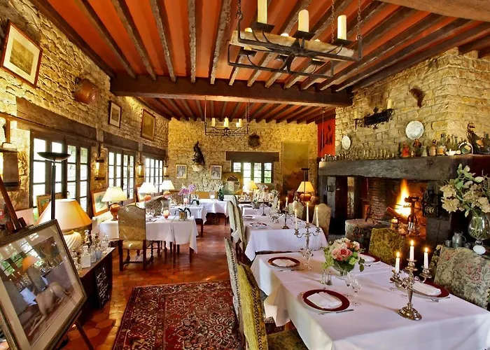 De L'étang Bleu Hotel