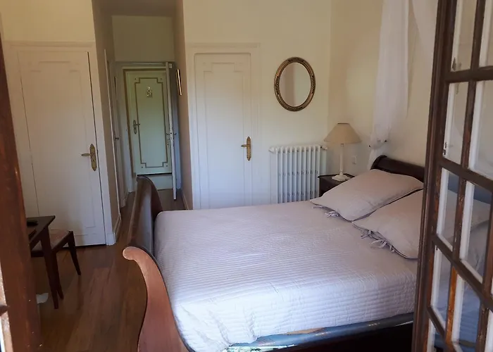 De L'etang Bleu 3*
