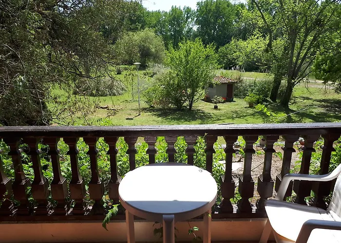 De L'etang Bleu